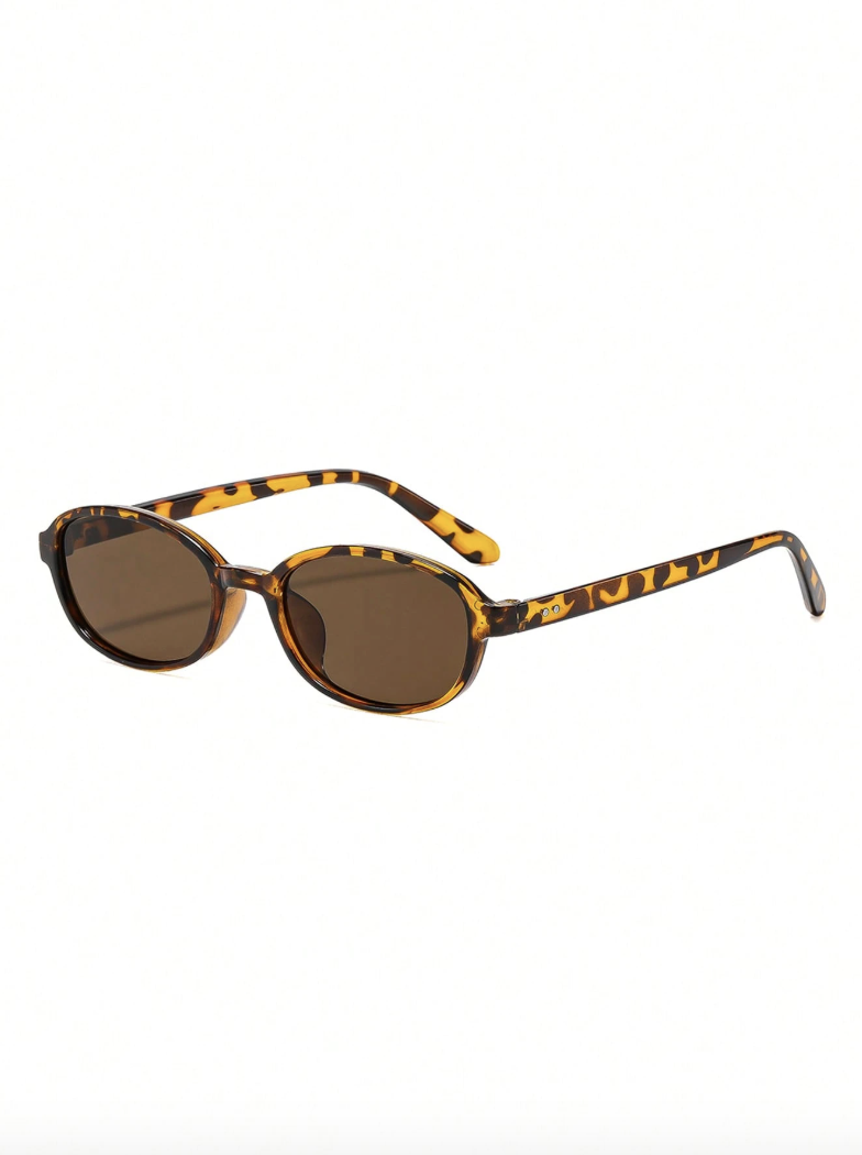 A pair of unisex leopard print - Street Fashion Look 评论和价格