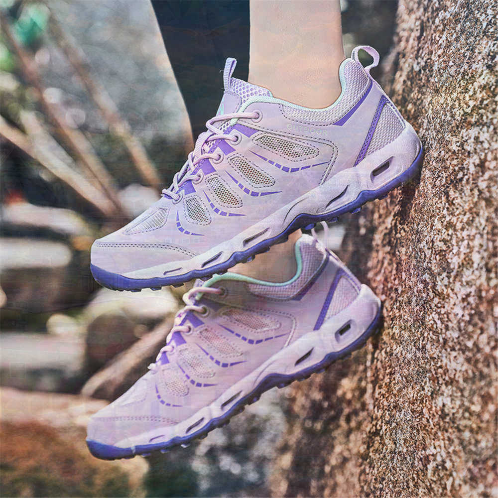 Sumer Round Tip Silver Sneaker - Street Fashion Walk 评论和价格