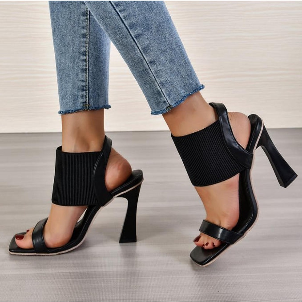 Square Toe High Heeled Sandal  - Street Fashion Rome 评论和价格